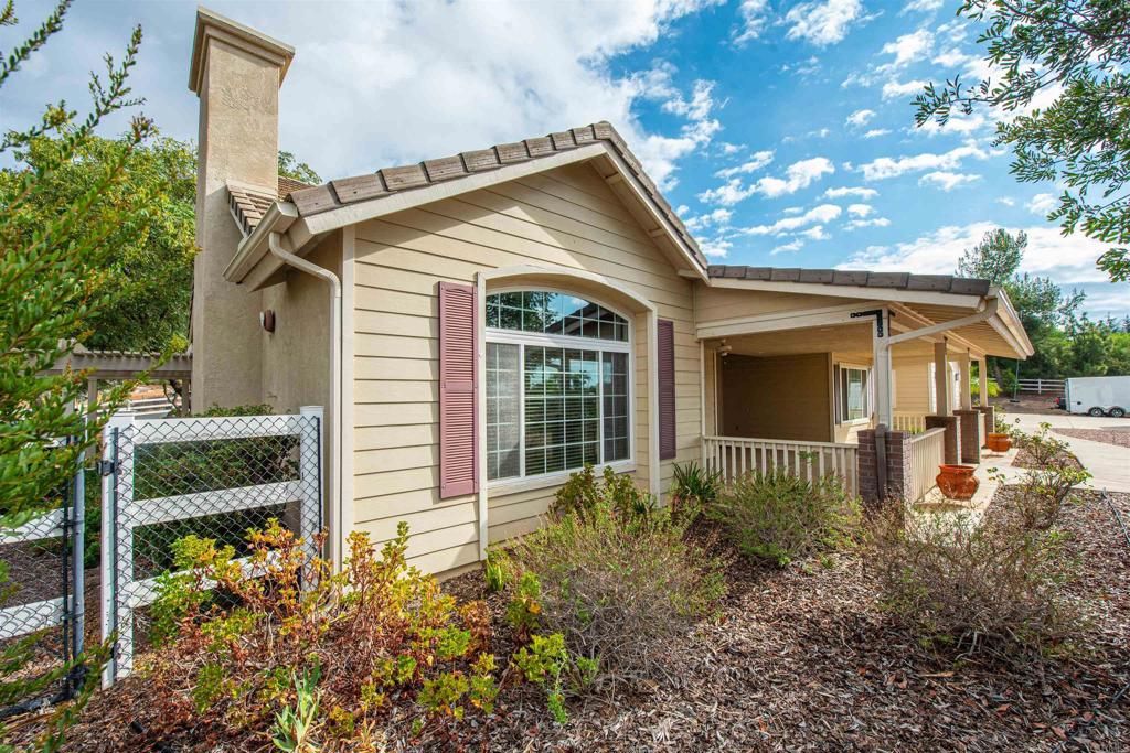 30540 Palomar Vista Dr, Valley Center, CA 92082 — photo 4