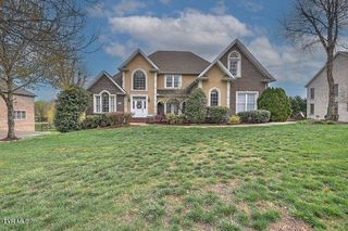 1005 Willows Trace Drive, Johnson City, TN 37601