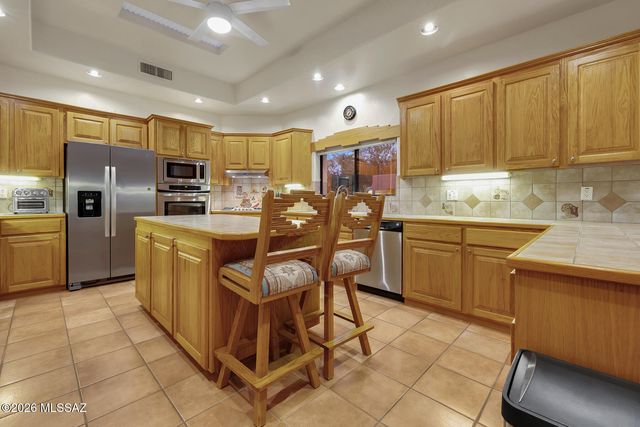 2305 N El Camino Rinconado, Tucson, AZ 85749