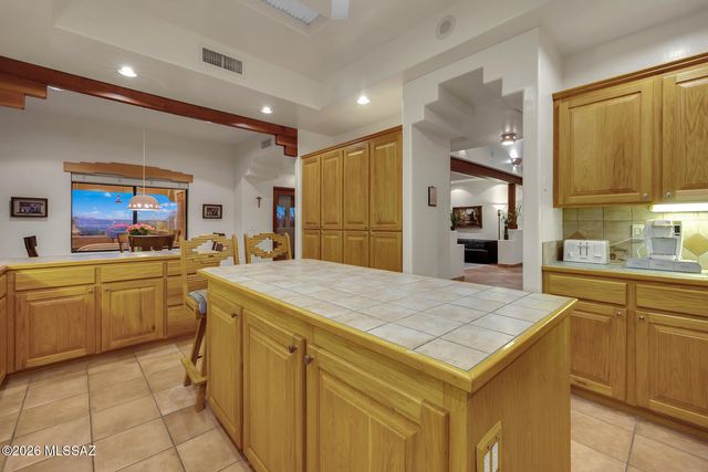 2305 N El Camino Rinconado, Tucson, AZ 85749