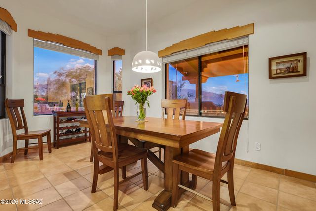 2305 N El Camino Rinconado, Tucson, AZ 85749