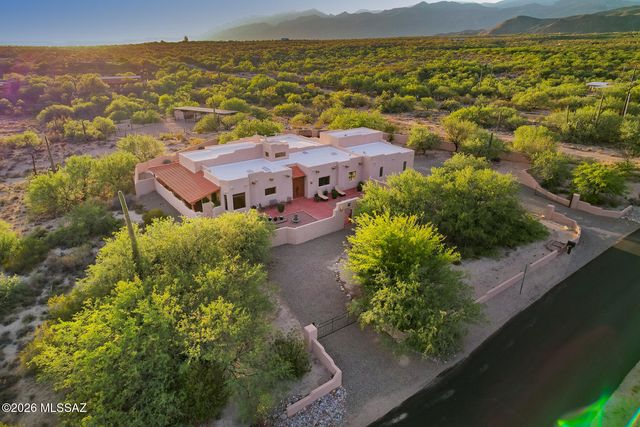 2305 N El Camino Rinconado, Tucson, AZ 85749