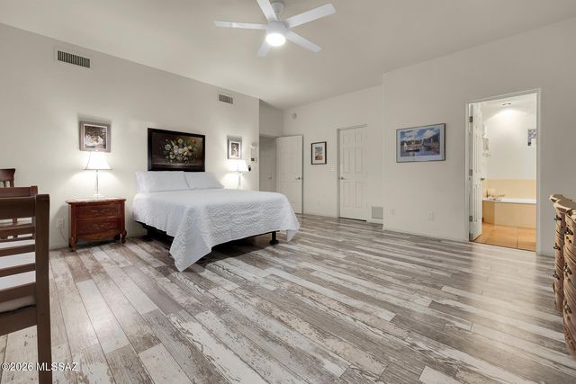 2305 N El Camino Rinconado, Tucson, AZ 85749