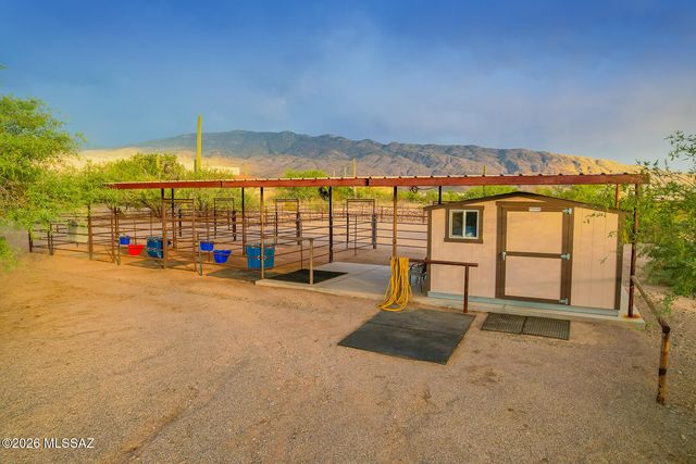 2305 N El Camino Rinconado, Tucson, AZ 85749