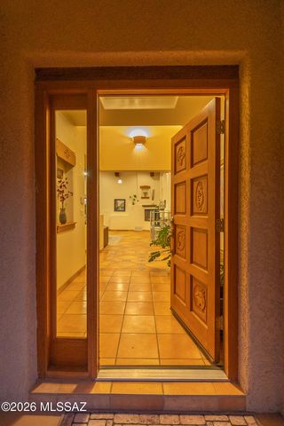 2305 N El Camino Rinconado, Tucson, AZ 85749