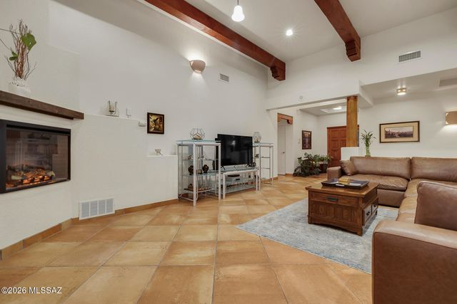 2305 N El Camino Rinconado, Tucson, AZ 85749