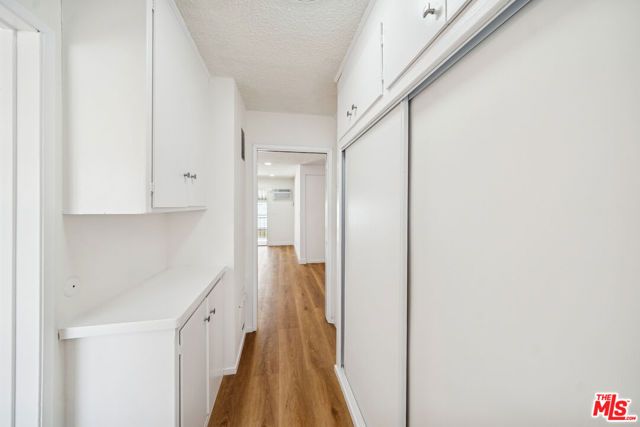 842 Westbourne Drive 8, West Hollywood, CA 90069