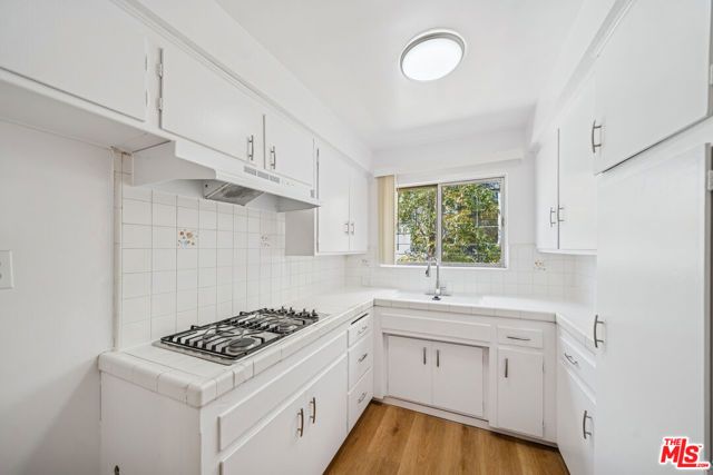 842 Westbourne Drive 8, West Hollywood, CA 90069