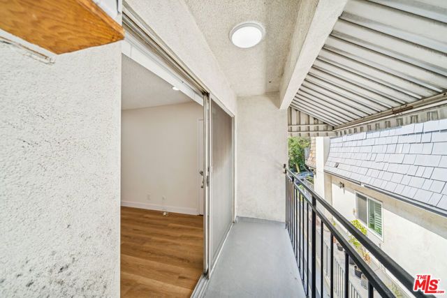 842 Westbourne Drive 8, West Hollywood, CA 90069