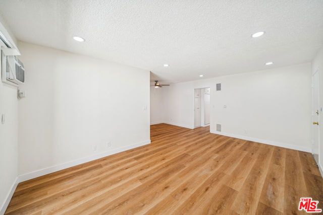 842 Westbourne Drive 8, West Hollywood, CA 90069