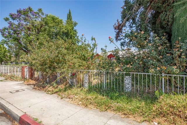 17337 Saticoy, Northridge, CA 91325