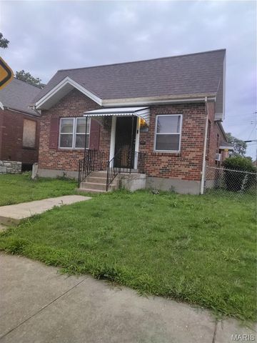 5901 McArthur Avenue, St Louis, MO 63120