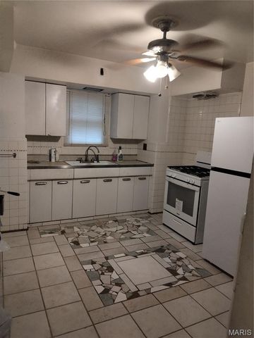 5901 McArthur Avenue, St Louis, MO 63120