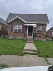 5901 McArthur Avenue, St Louis, MO 63120
