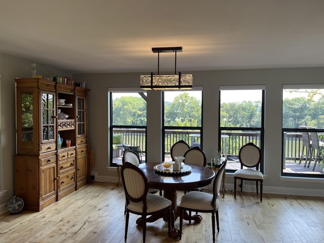 950 Sauger Dr, Charlotte, TN 37036