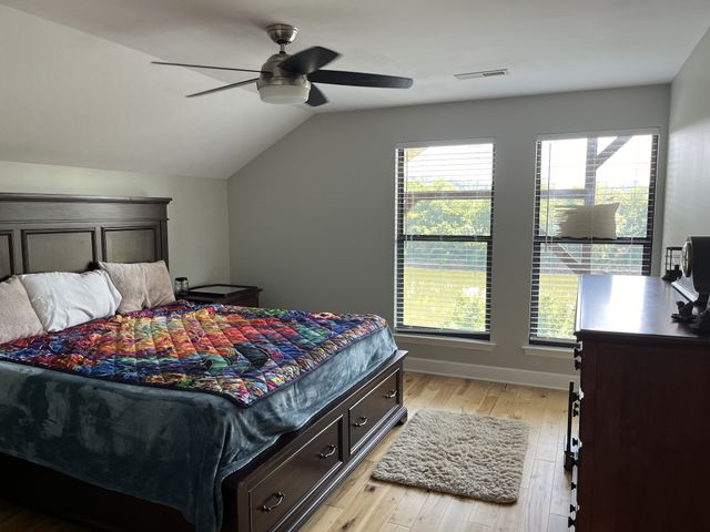 950 Sauger Dr, Charlotte, TN 37036