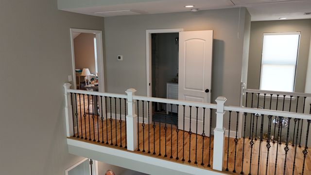 950 Sauger Dr, Charlotte, TN 37036