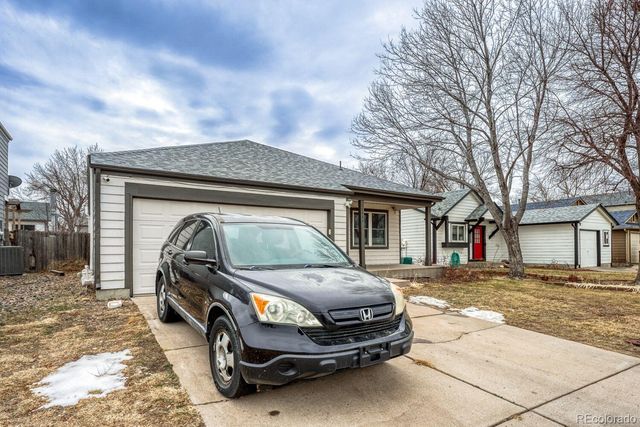 18946 E 22nd Place, Aurora, CO 80011