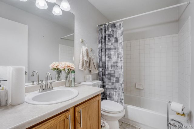 18946 E 22nd Place, Aurora, CO 80011