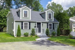 11 Fern St, Natick, MA 01760