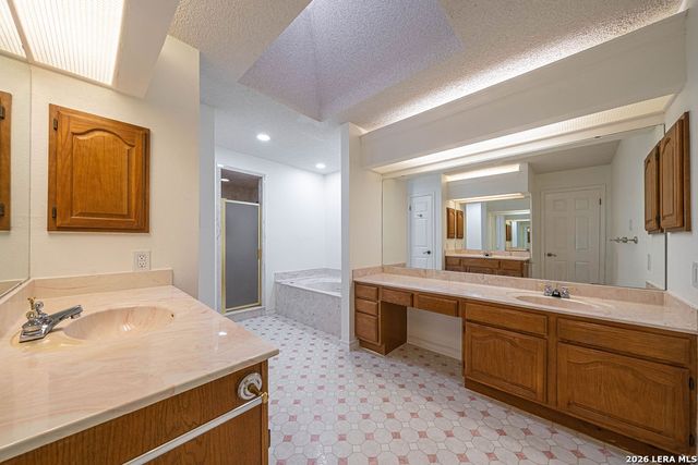 1211 Alamo, Castroville, TX 78009