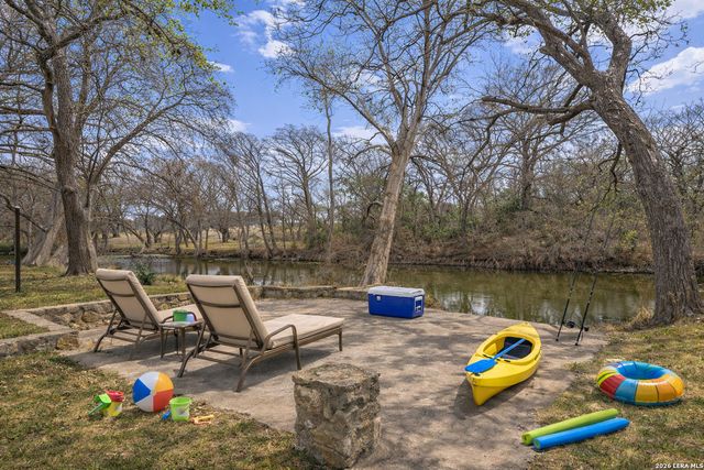 1211 Alamo, Castroville, TX 78009