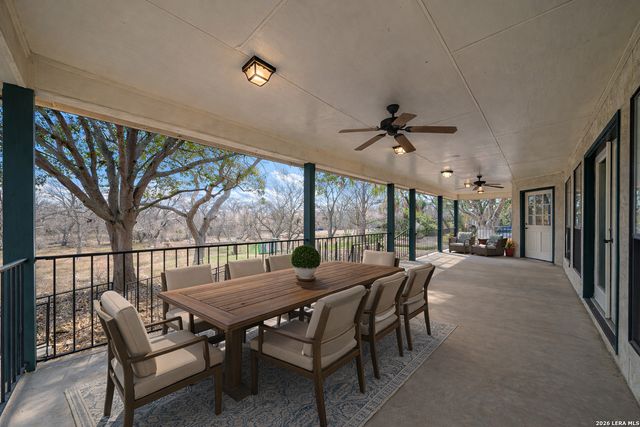 1211 Alamo, Castroville, TX 78009