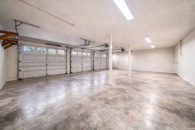 1211 Alamo, Castroville, TX 78009