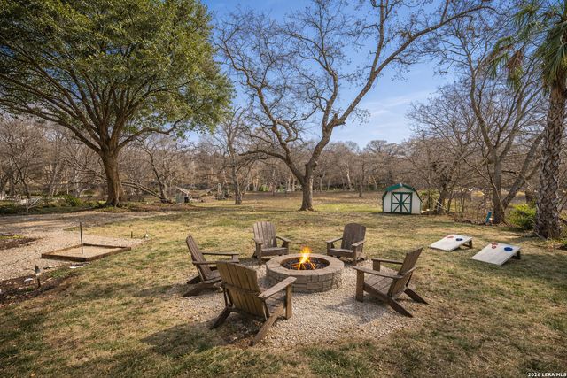 1211 Alamo, Castroville, TX 78009