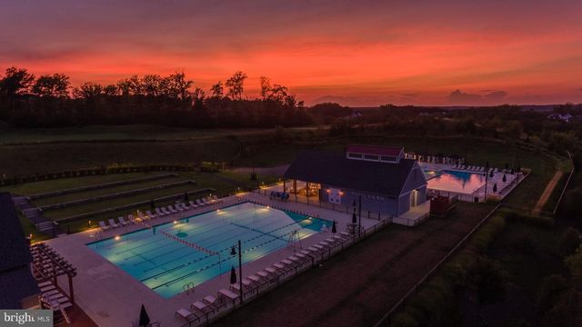 17762 KINGFISHER ISLE RD, Dumfries, VA 22026