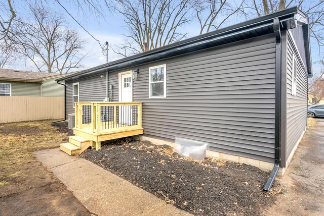 6091 Mulberry Avenue, Portage, IN 46368