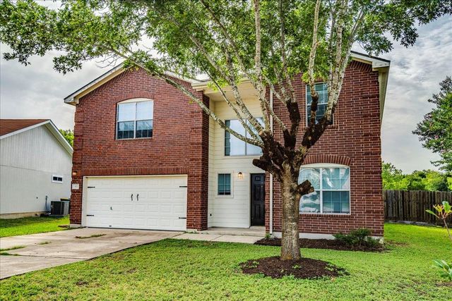 618 Lavaca LOOP, Elgin, TX 78621