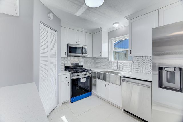 5110 Scottwood Drive, Baytown, TX 77521