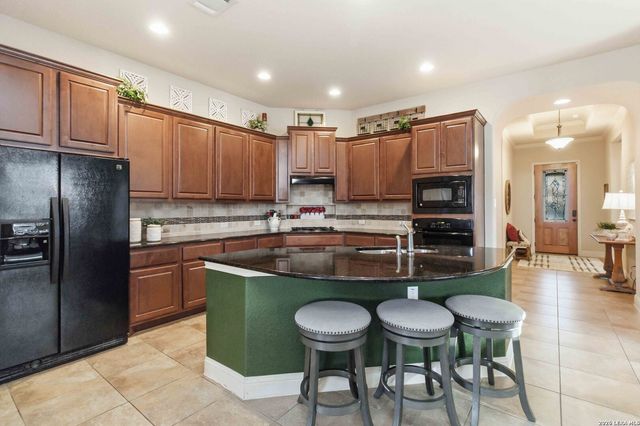 711 Aucuba, San Antonio, TX 78260