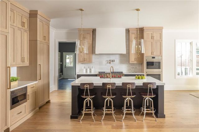 211 Memory Lane, Canton, GA 30115