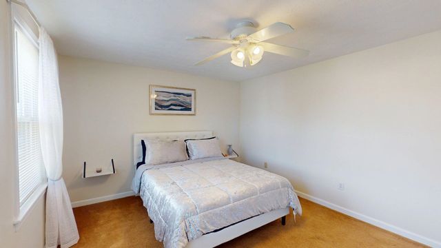 31 Aaron Drive, Manchester, NH 03109