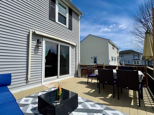 31 Aaron Drive, Manchester, NH 03109