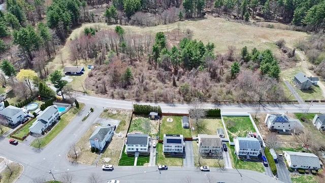 31 Aaron Drive, Manchester, NH 03109