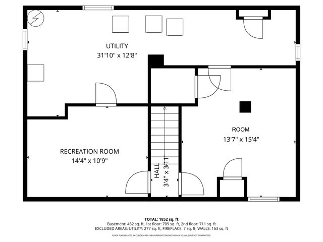31 Aaron Drive, Manchester, NH 03109