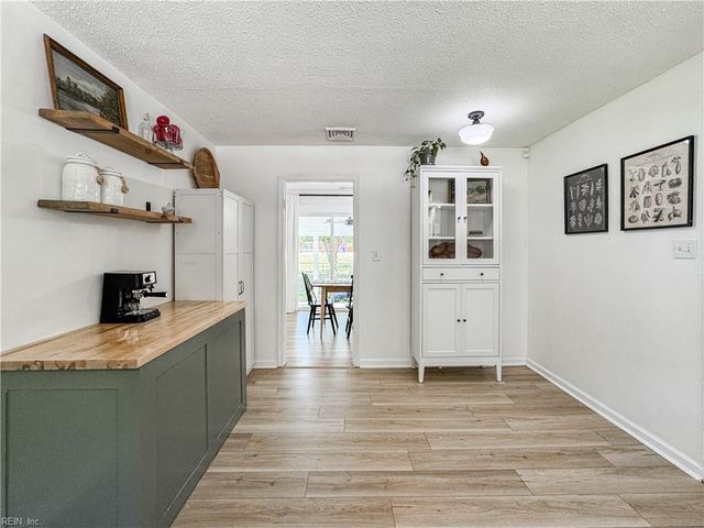 504 Old Forge CIR, Virginia Beach, VA 23452