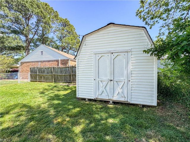 504 Old Forge CIR, Virginia Beach, VA 23452
