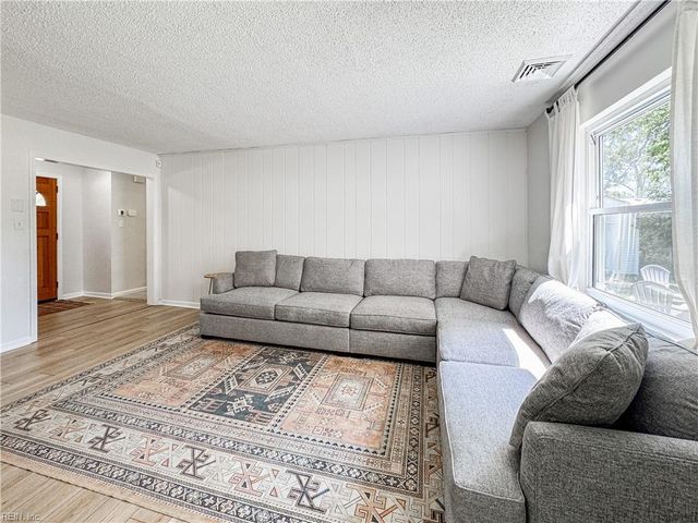 504 Old Forge CIR, Virginia Beach, VA 23452