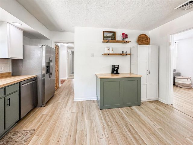 504 Old Forge CIR, Virginia Beach, VA 23452
