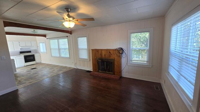 133 Hillside Avenue, Klamath Falls, OR 97601