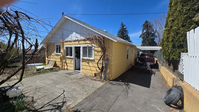 133 Hillside Avenue, Klamath Falls, OR 97601