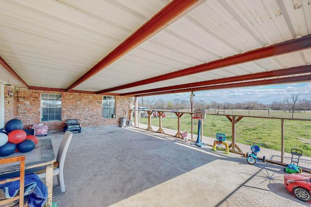 1526 County Road 4744, Sulphur Springs, TX 75482