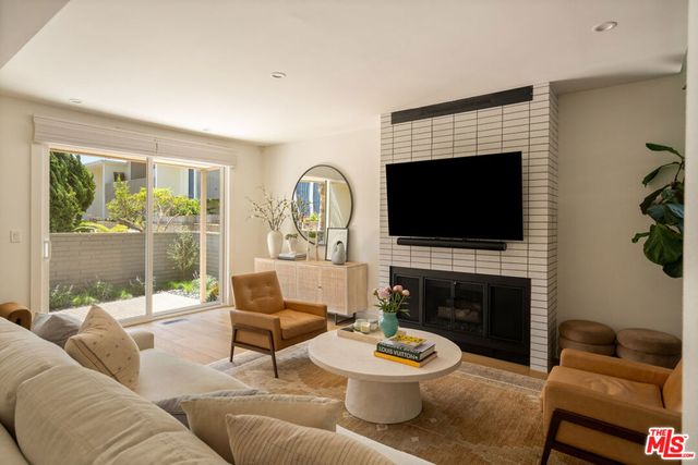 4707 La Villa Marina J, Marina Del Rey, CA 90292