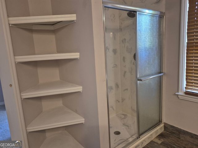 3911 Oak Harbour Drive, Gainesville, GA 30506