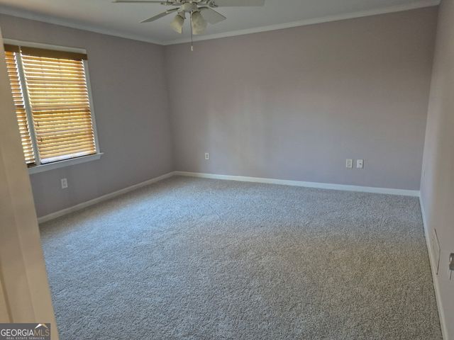 3911 Oak Harbour Drive, Gainesville, GA 30506