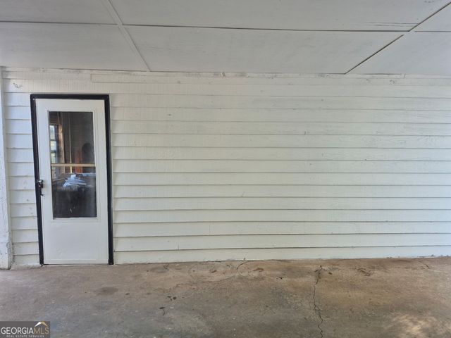 3911 Oak Harbour Drive, Gainesville, GA 30506